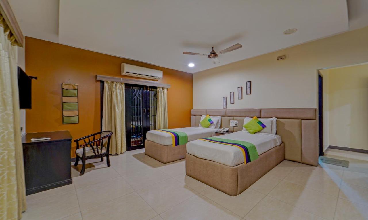 Hotel Treebo Elan 3*